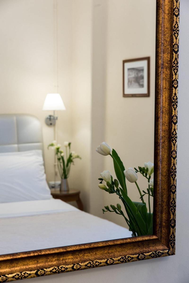 Old Town Inn 卡瓦拉 外观 照片